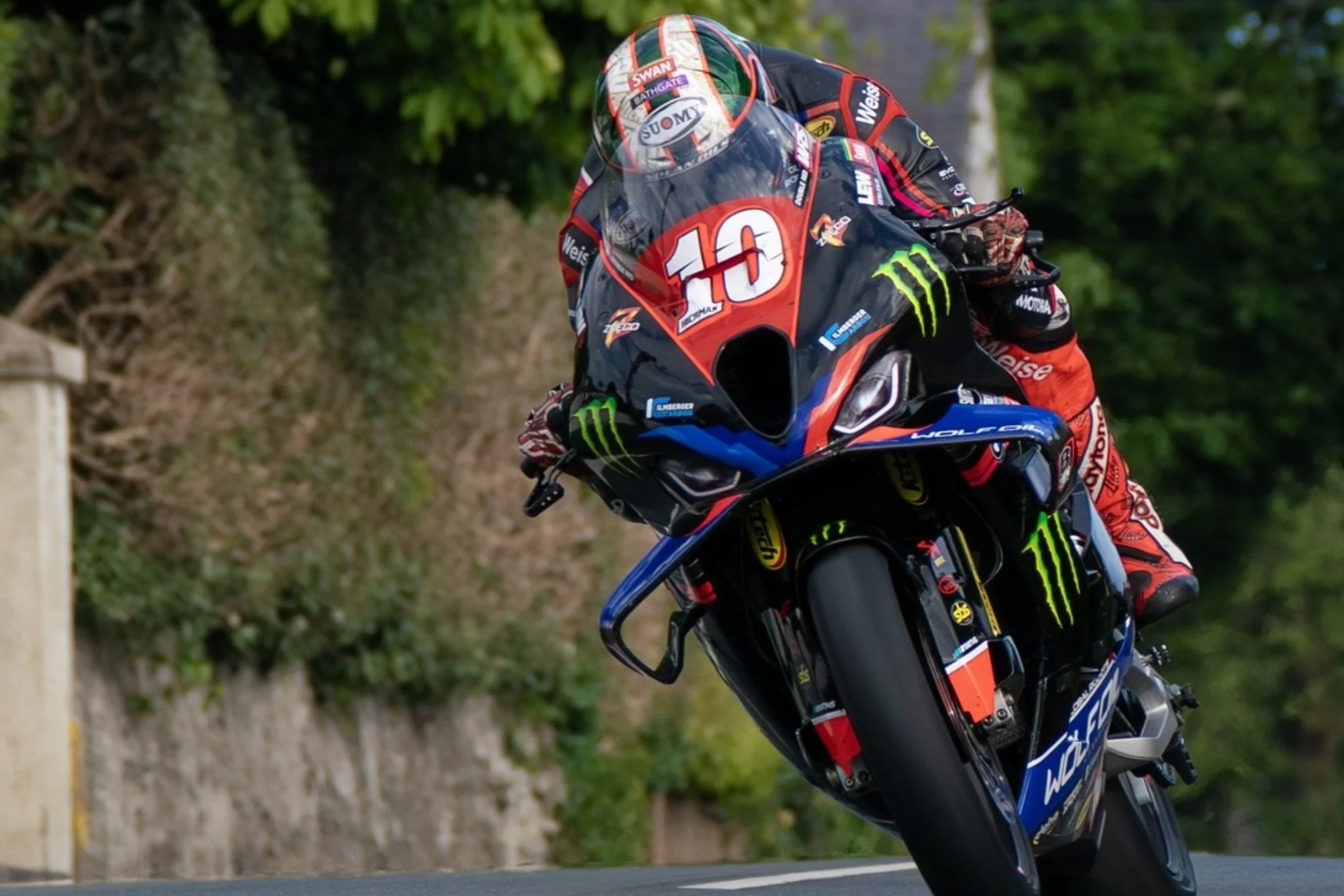 Peter Hickman riding his motorcycle in a race.